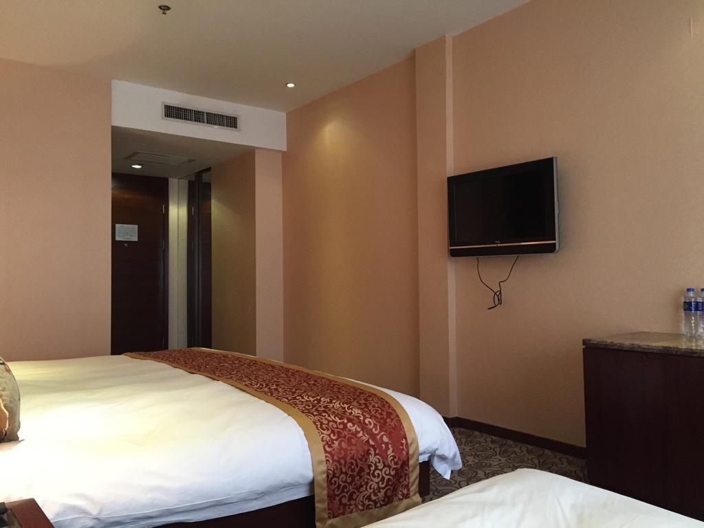Shanghai Baron Business Bund Hotel Værelse billede