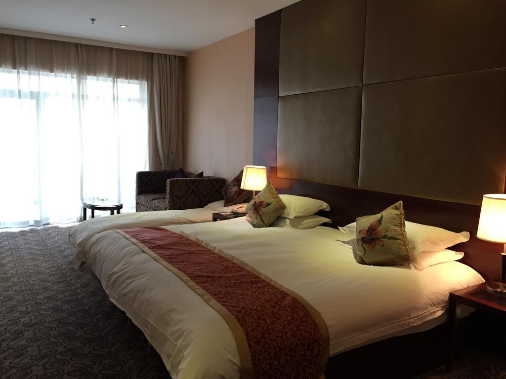 Shanghai Baron Business Bund Hotel Værelse billede