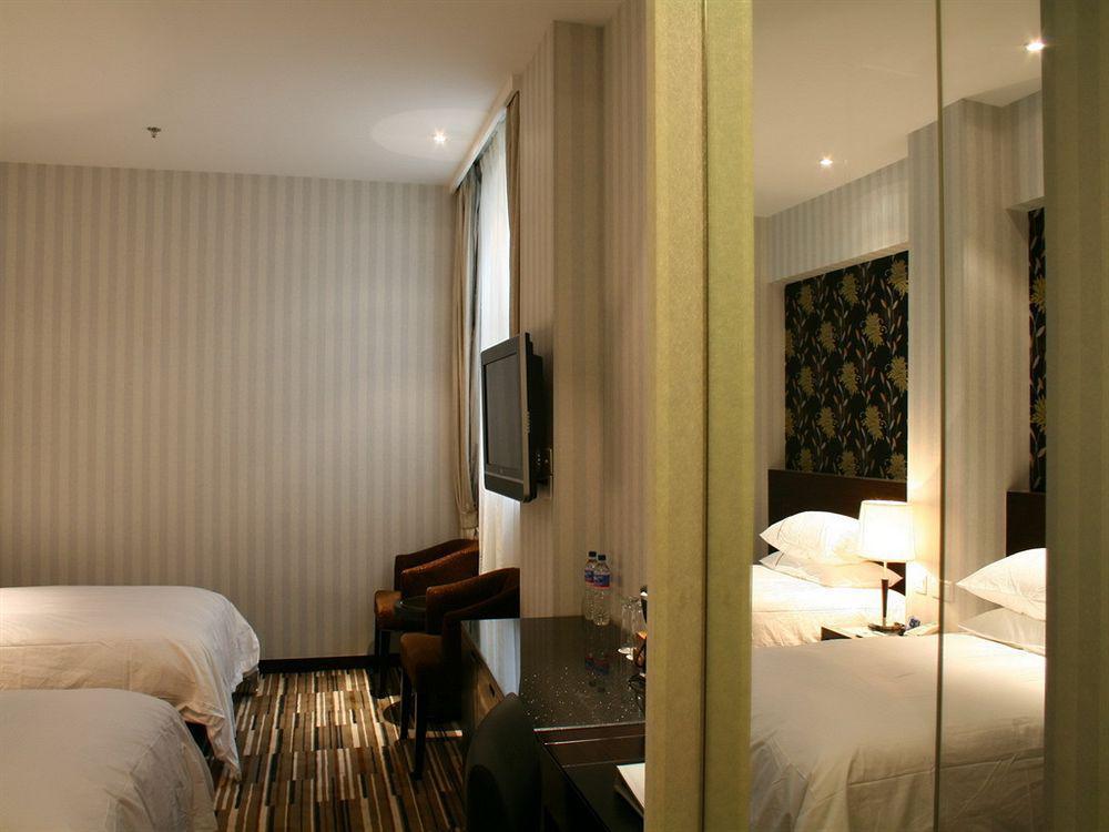Shanghai Baron Business Bund Hotel Værelse billede